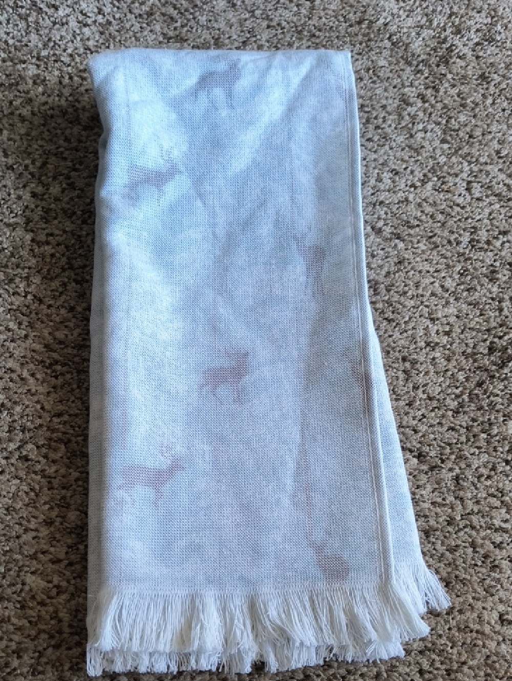 Ladinne Ivory Cotton Towel with Red Logo Tag